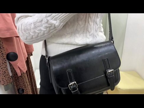 ❤️ Masturbació pública de la jove gossa FeralBerry amb un consolador al provador ❤ Putes al ca.oblogcki.ru